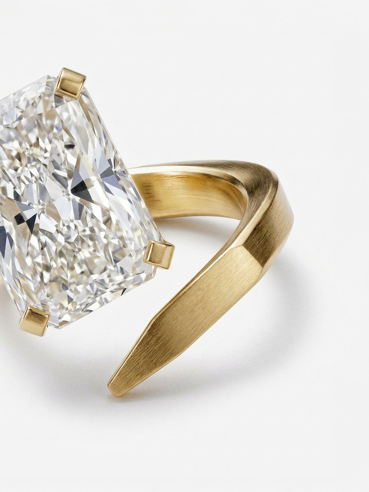 ONE Ring, asymmetric