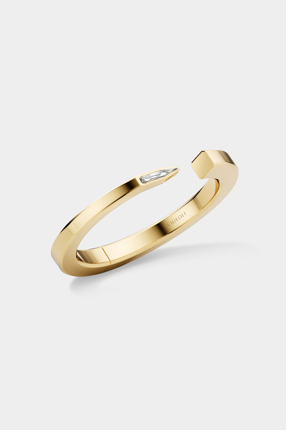 Ciufoli One sculptural yellow gold cuff bracelet with diamond top view