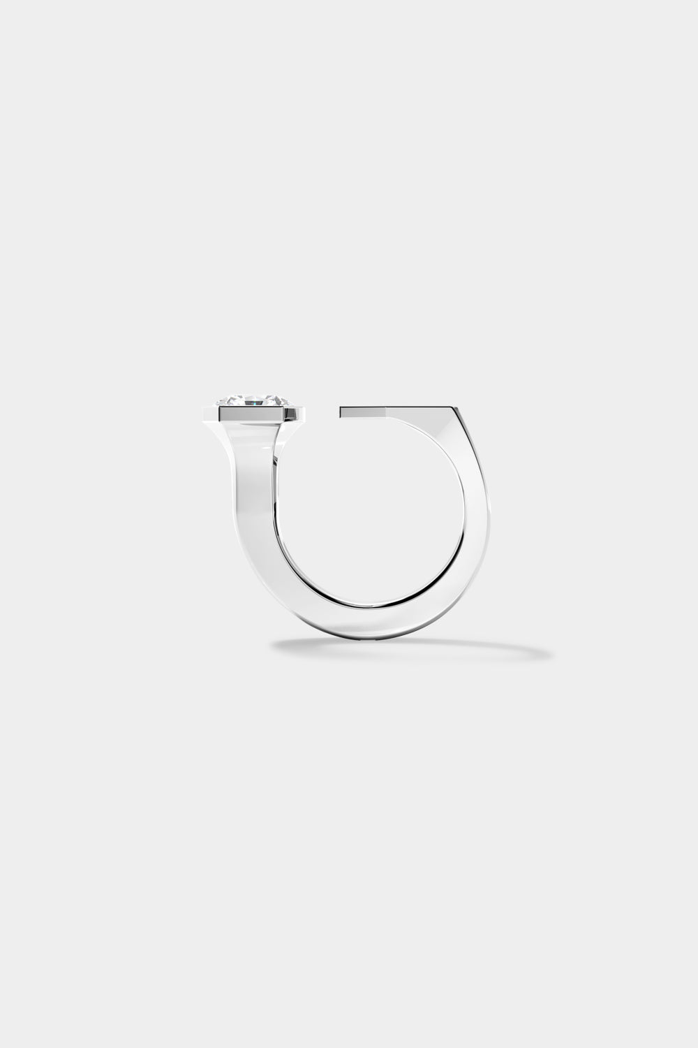 Ciufoli One sculptural white gold pin ring with diamond front view
