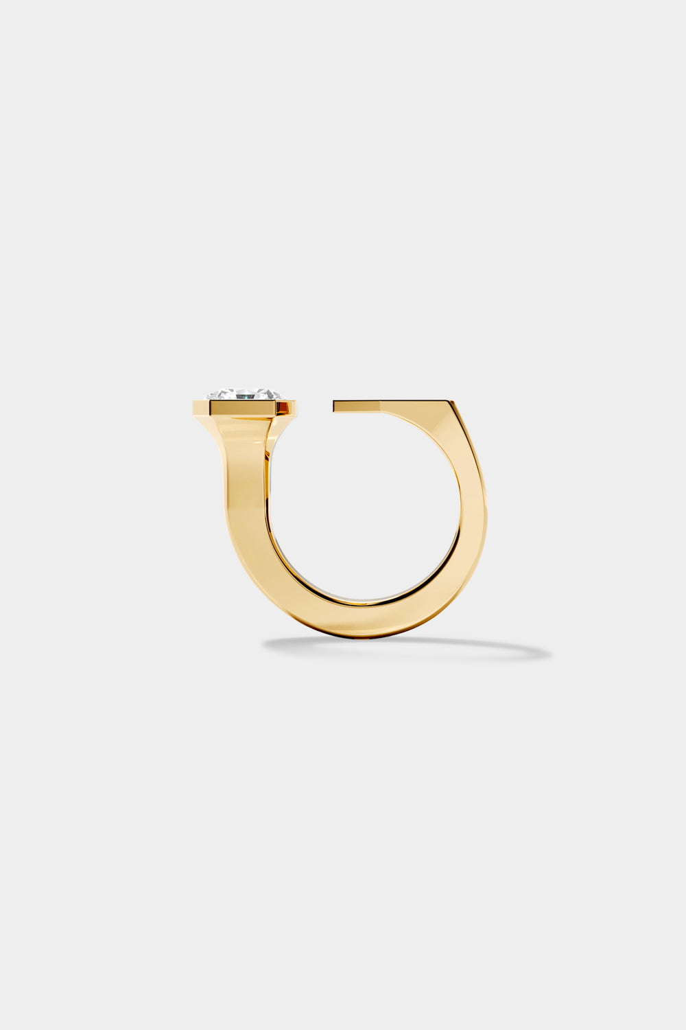 Ciufoli One sculptural yellow gold pin ring with diamond front view