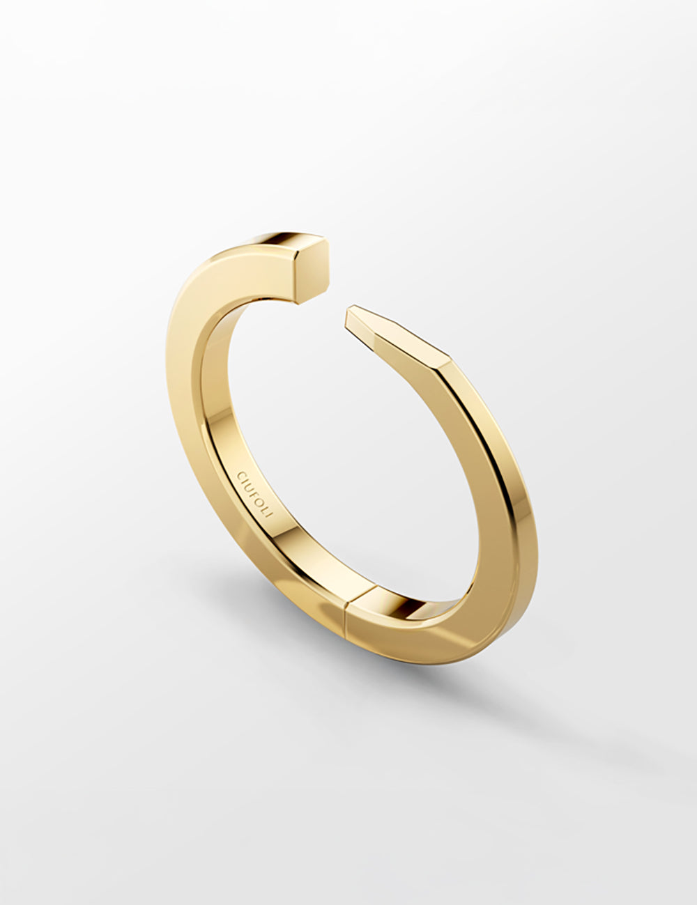 Ciufoli One sculptural yellow gold cuff bracelet
