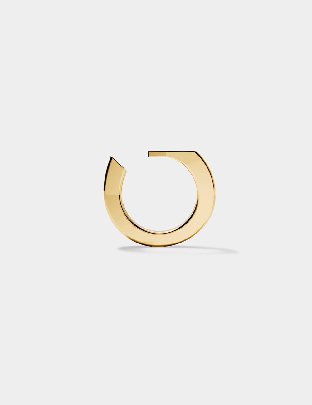 Ciufoli One sculptural yellow gold ring front view